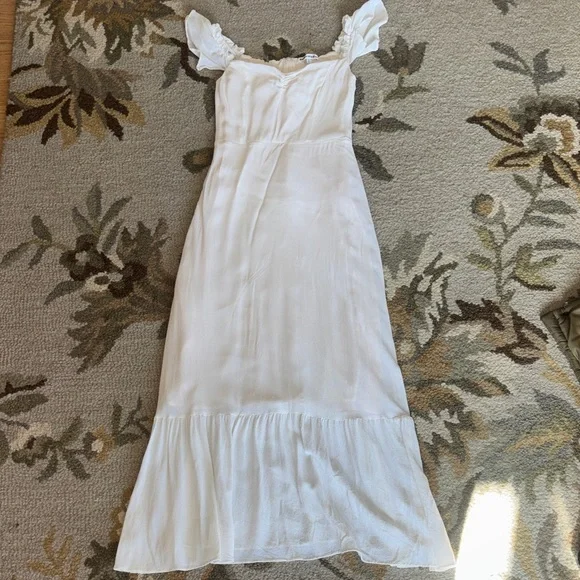 Reformation Butterfly dress 🌞 - Picture 5 of 8